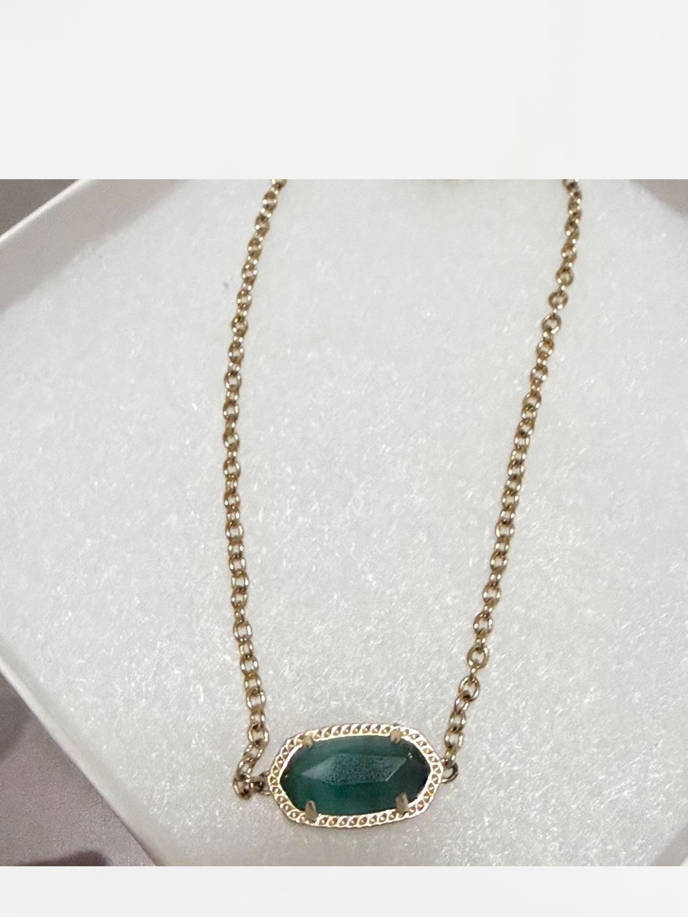 Kendra Scott Elaina Adjustable Bracelet- Emerald Cat’s Eye